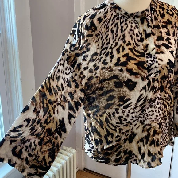 NWT Banana Republic Leopard Print Popover Blouse, Size M - Picture 10 of 14